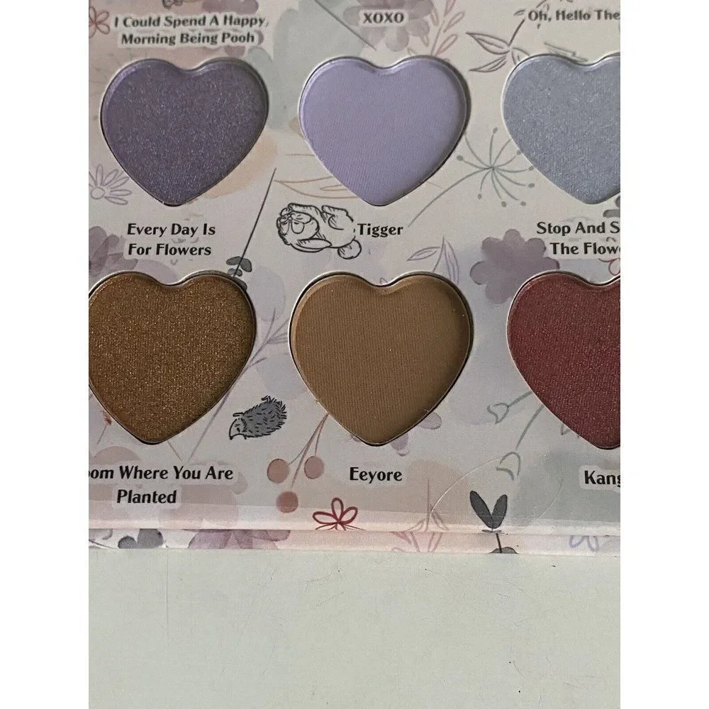 Disney Winnie The Pooh Heart Shaped‎ Eyeshadow Palette With Mirror 12 Colors NEW
